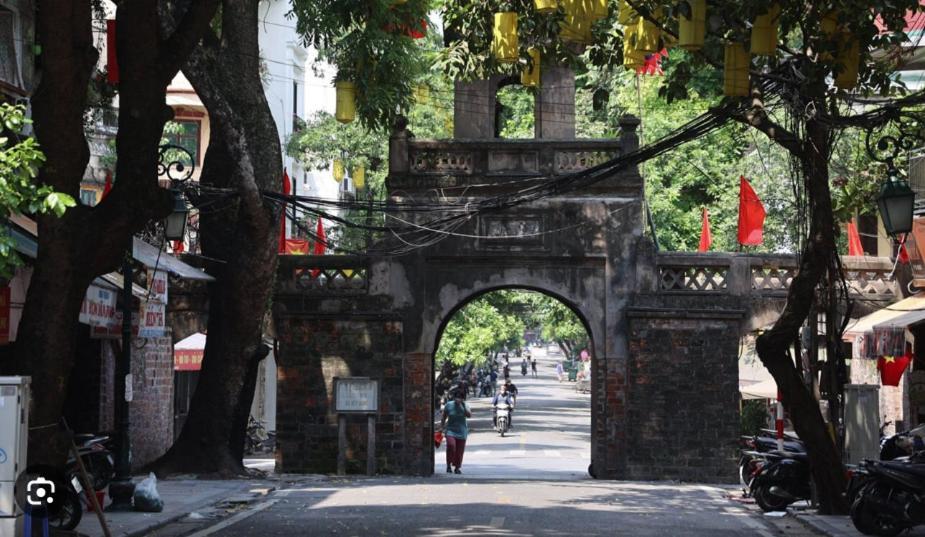 Fortuna Homestay Hanoi Bagian luar foto