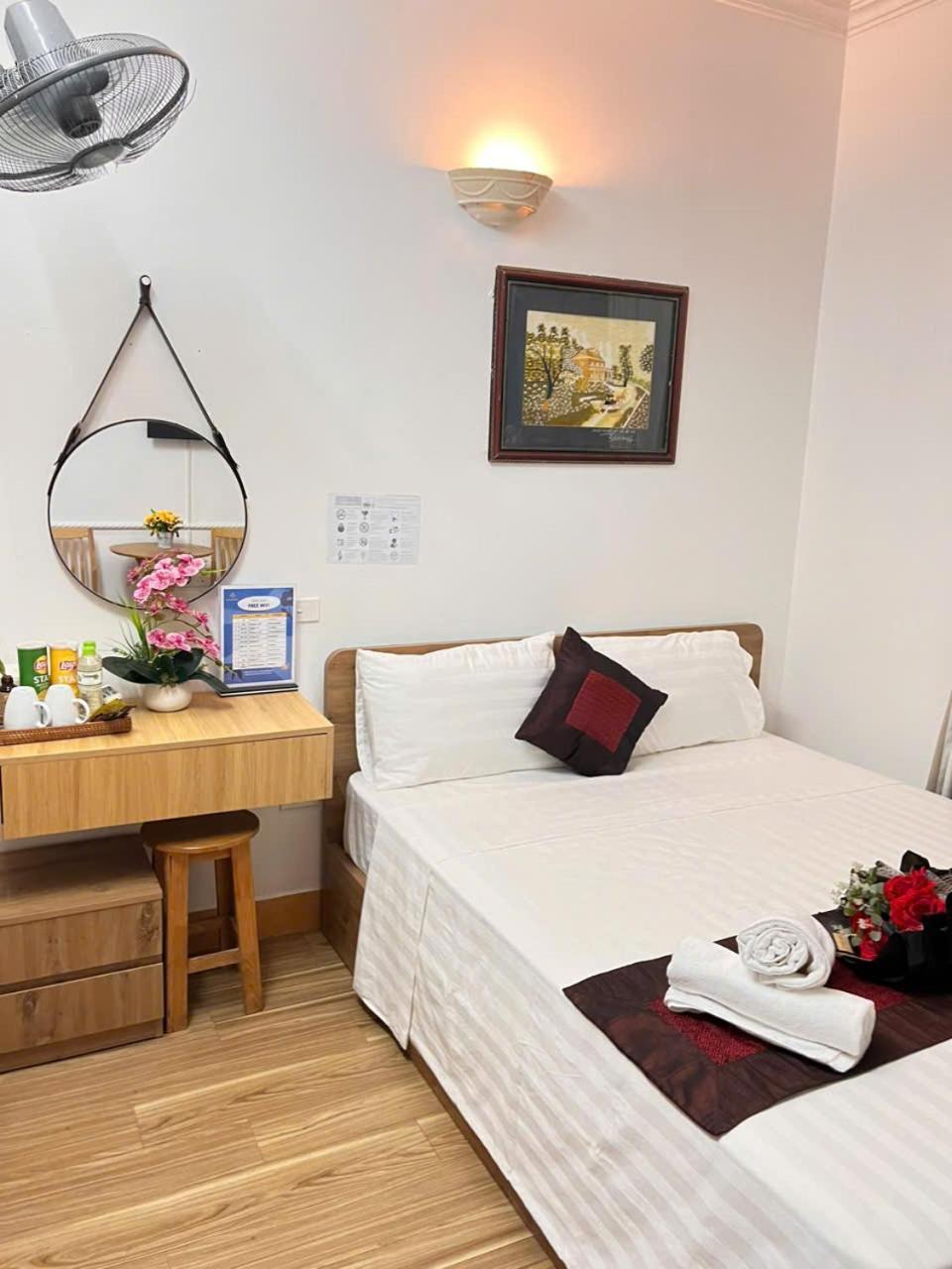 Fortuna Homestay Hanoi Bagian luar foto