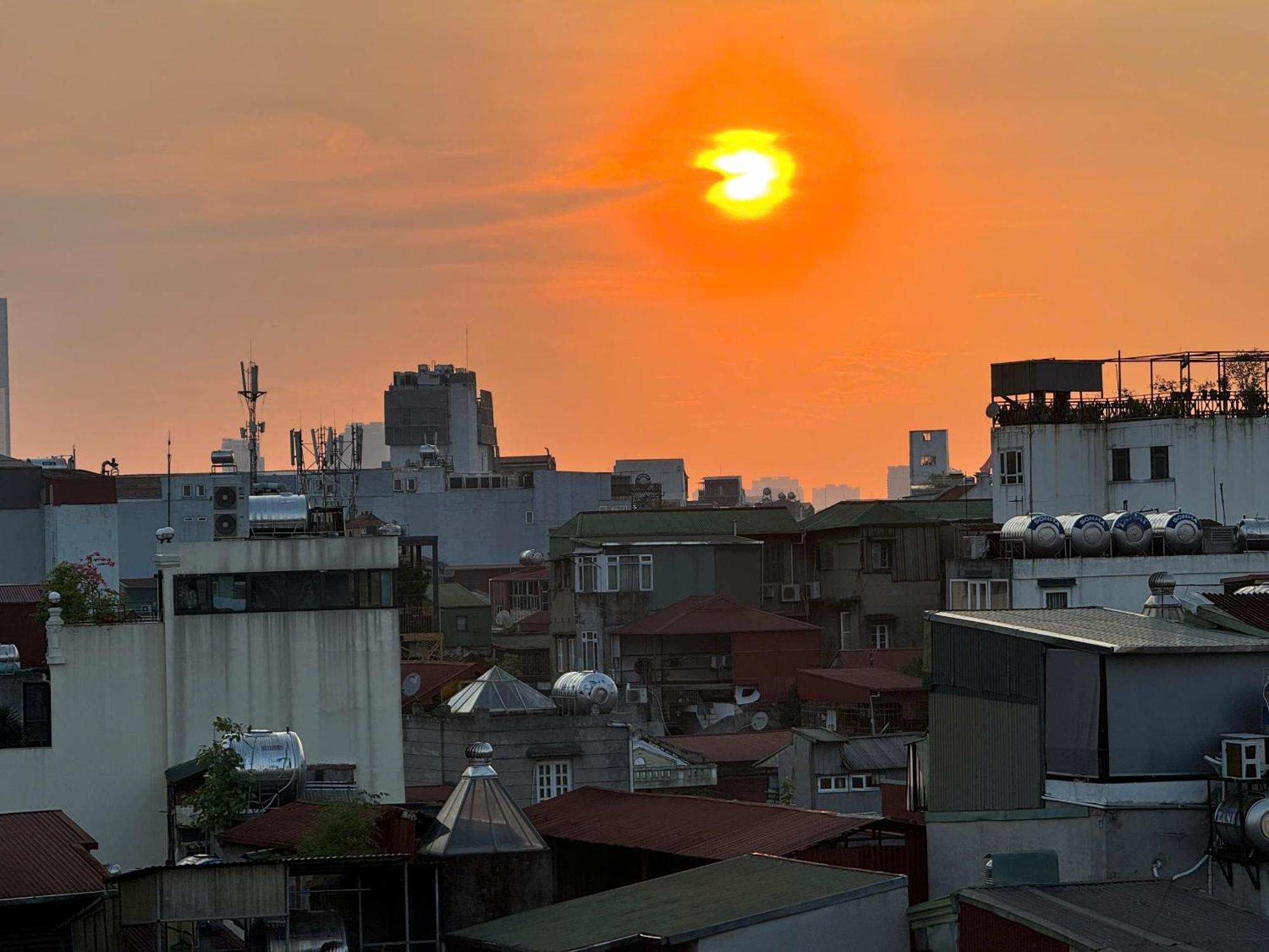 Fortuna Homestay Hanoi Bagian luar foto
